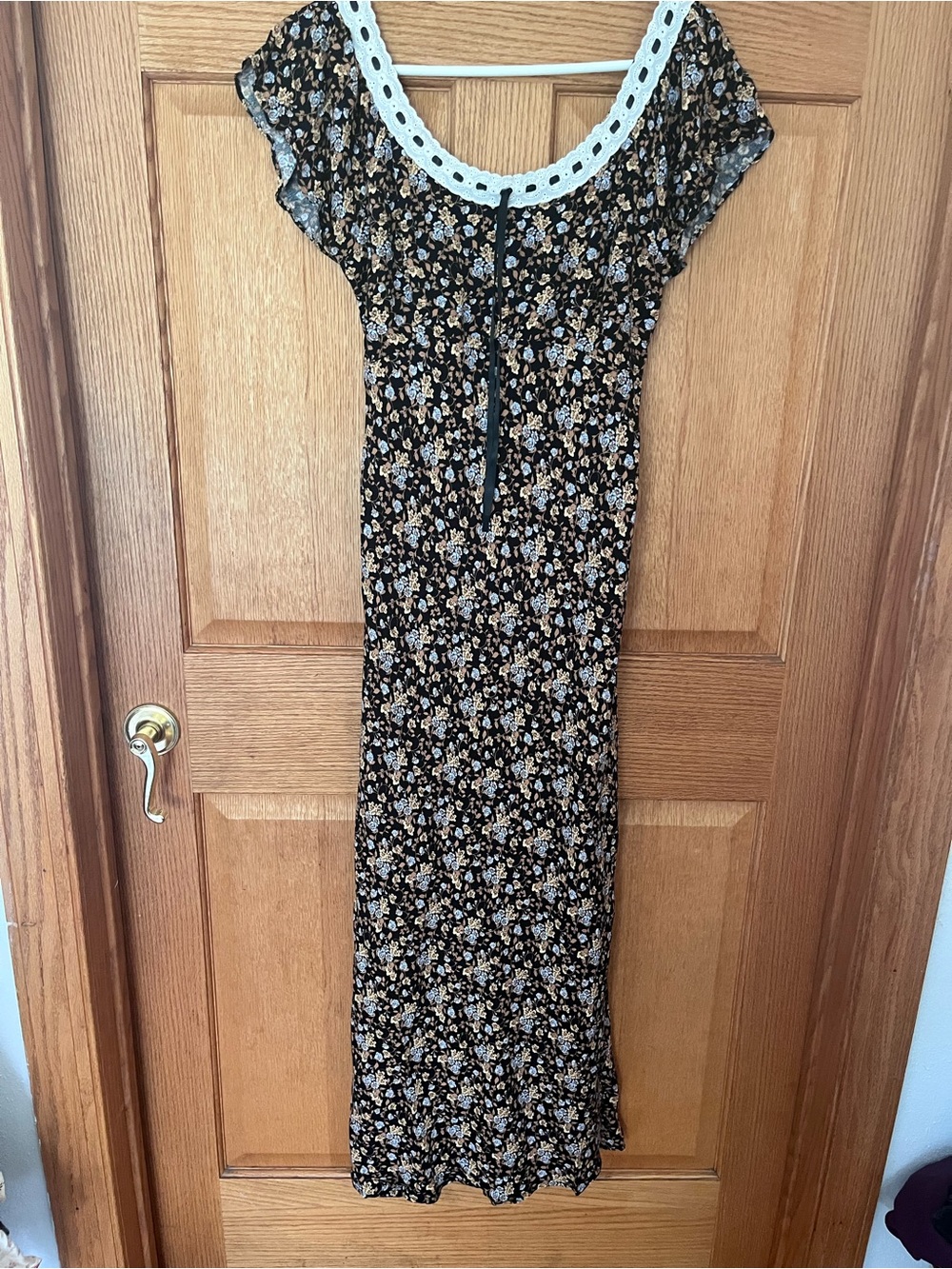 Wayf Margerie Floral Maxi Dress with Contrast  eyelet laceNeckline - Black Flora